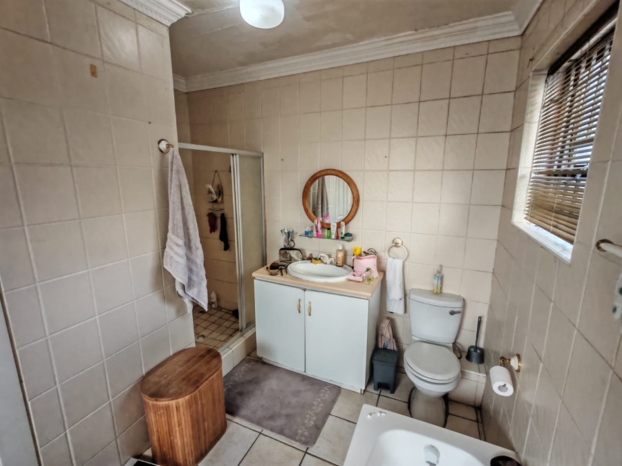 2 Bedroom Property for Sale in South End Eastern Cape